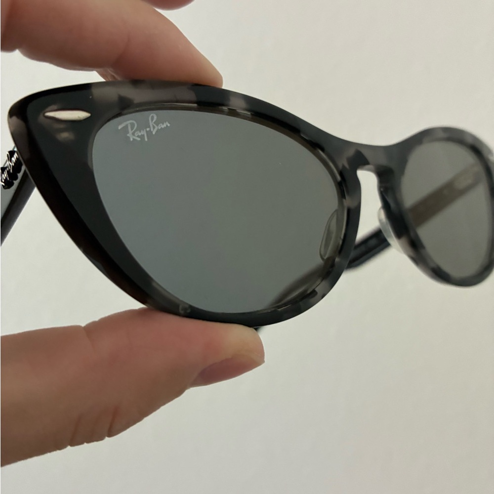 Ray-Ban Nina Cat Eye Sunglasses RB4314-N 1250/Y5 54 18 140 2N - Picture 7 of 10